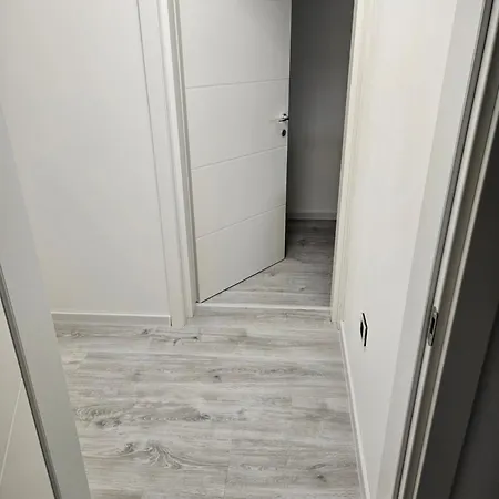 Διαμέρισμα 2 Κραϊόβα