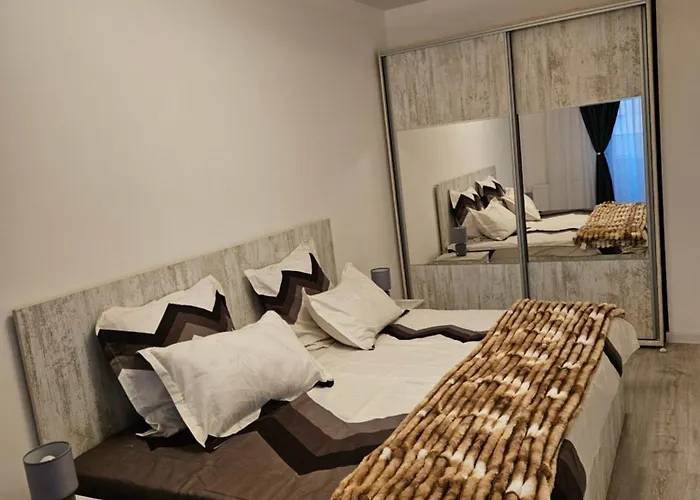 2 公寓 克拉奥华